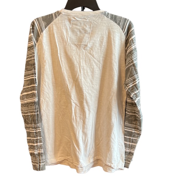 Broken Threads Premium denim goods one pocket long sleeve tshirt size large - Picture 3 of 16